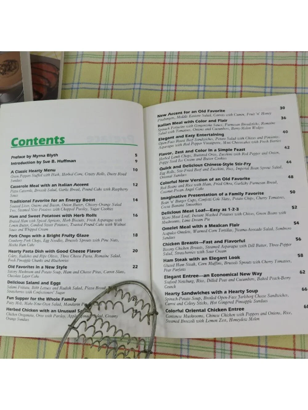 Lot of 3 1985 Ladies Home Journal Easy as 1-2-3 Cookbooks Hearty Meals Favorites
